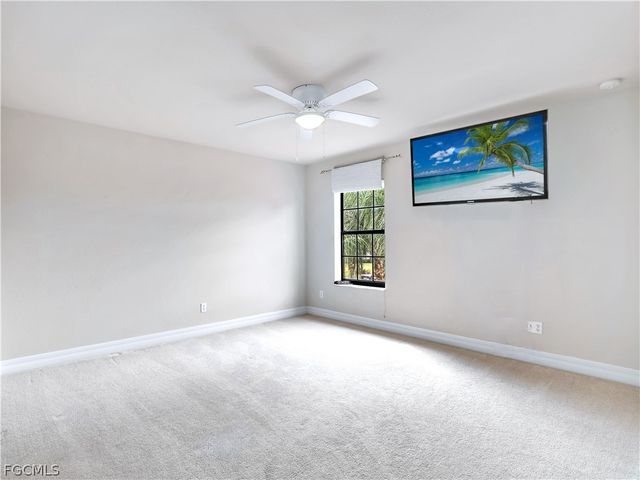 9372 River Otter DR, Fort Myers, FL 33912