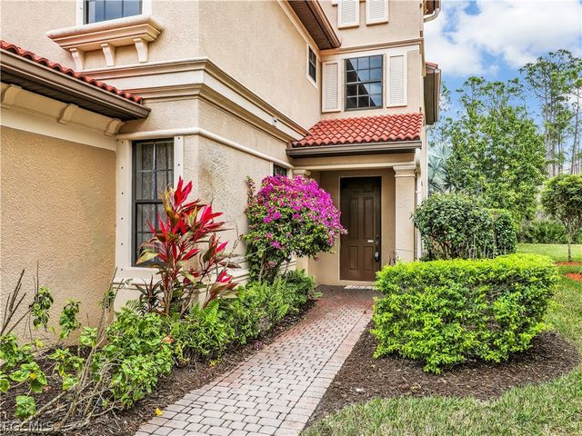 9372 River Otter DR, Fort Myers, FL 33912