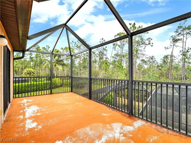 9372 River Otter DR, Fort Myers, FL 33912