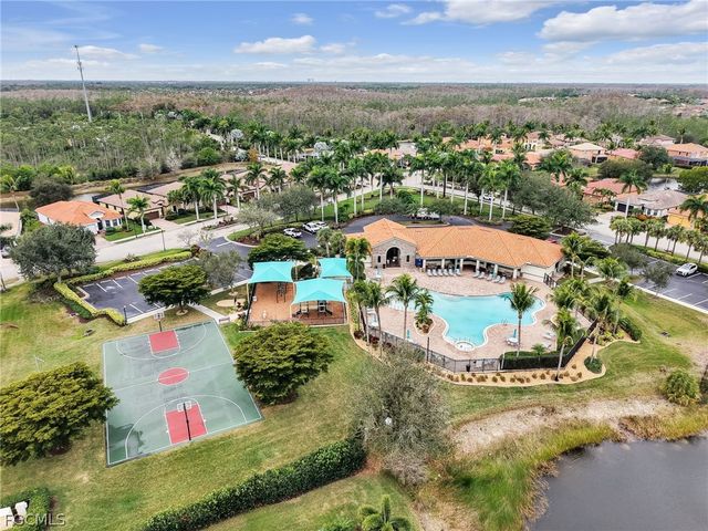 9372 River Otter DR, Fort Myers, FL 33912