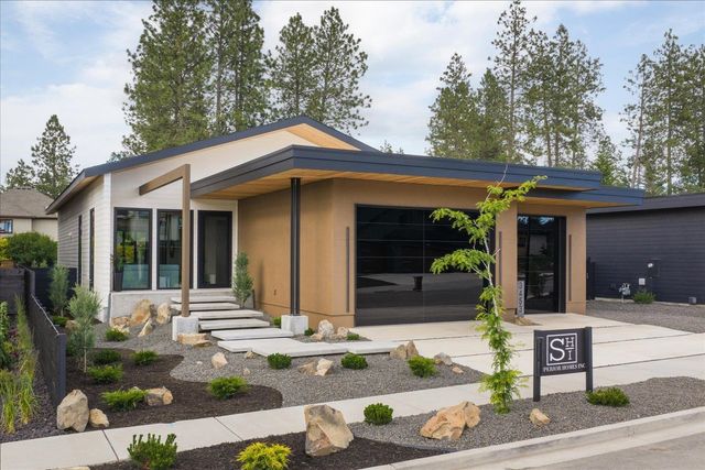 3453 E 46th Ct, Spokane, WA 99223