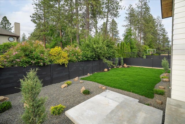 3453 E 46th Ct, Spokane, WA 99223