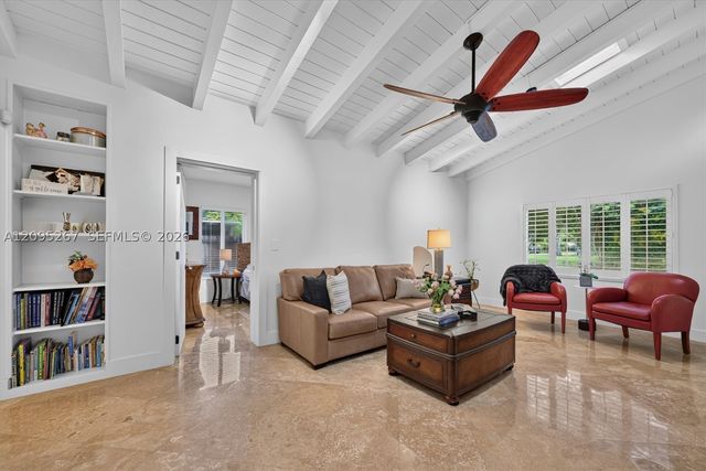 6015 SW 32nd St, Miami, FL 33155