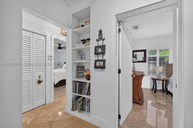 6015 SW 32nd St, Miami, FL 33155