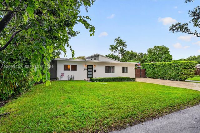 6015 SW 32nd St, Miami, FL 33155
