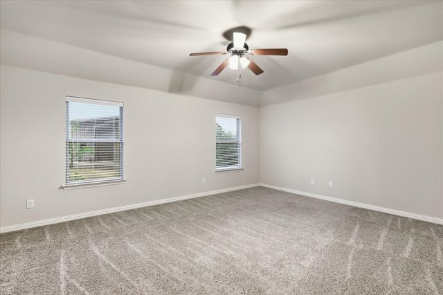 209 Highland Hills Boulevard, Decatur, TX 76234