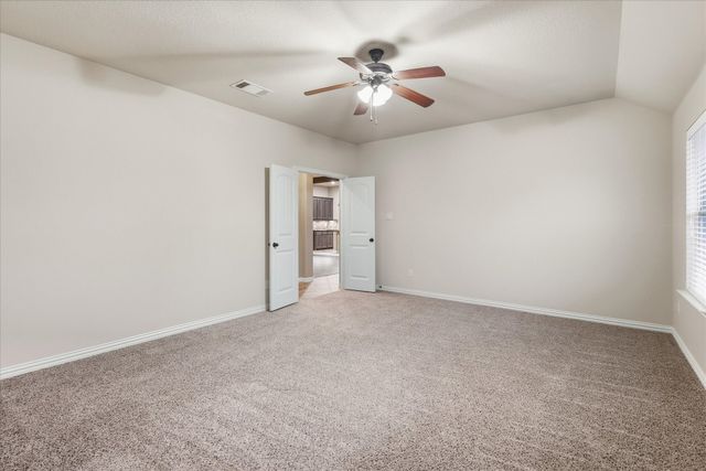 209 Highland Hills Boulevard, Decatur, TX 76234