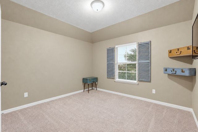 209 Highland Hills Boulevard, Decatur, TX 76234
