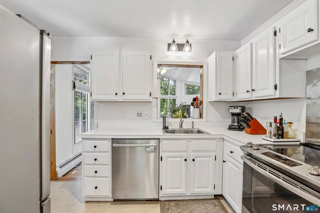 145 West Avenue, Darien, CT 06820