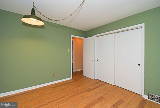 37 N EASTVIEW AVE, Feasterville Trevose, PA 19053