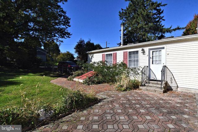 37 N EASTVIEW AVE, Feasterville Trevose, PA 19053