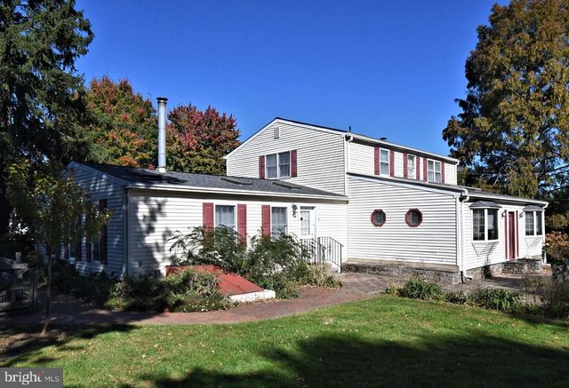 37 N EASTVIEW AVE, Feasterville Trevose, PA 19053