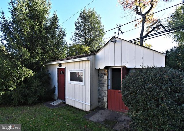 37 N EASTVIEW AVE, Feasterville Trevose, PA 19053