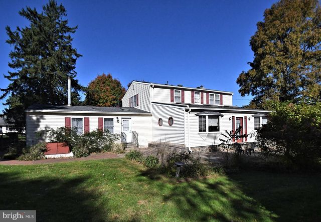 37 N EASTVIEW AVE, Feasterville Trevose, PA 19053