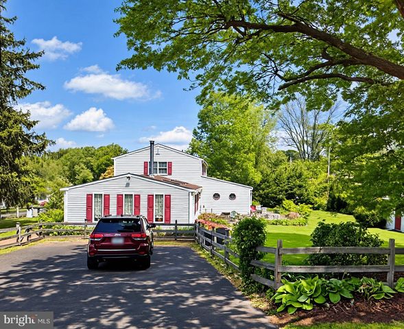 37 N EASTVIEW AVE, Feasterville Trevose, PA 19053