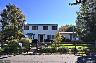 37 N EASTVIEW AVE, Feasterville Trevose, PA 19053