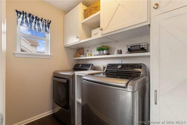 507 Deer Run Drive, Sellersburg, IN 47172