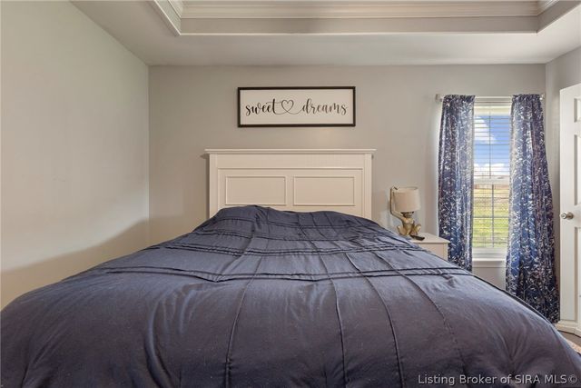 507 Deer Run Drive, Sellersburg, IN 47172