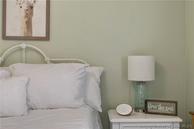 507 Deer Run Drive, Sellersburg, IN 47172