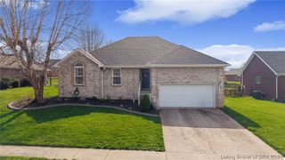 507 Deer Run Drive, Sellersburg, IN 47172