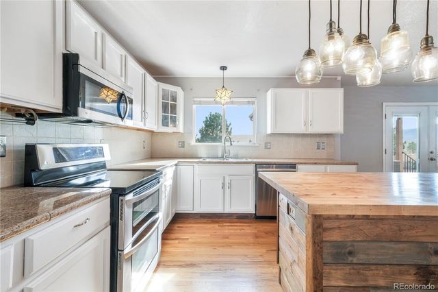 531 Fox Run Circle, Colorado Springs, CO 80921