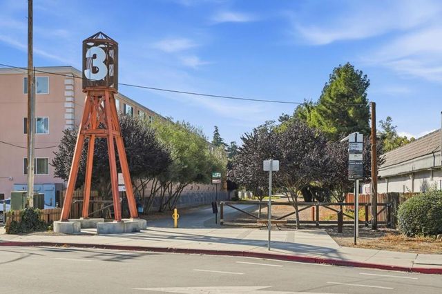 854 Riverside Drive, San Jose, CA 95125