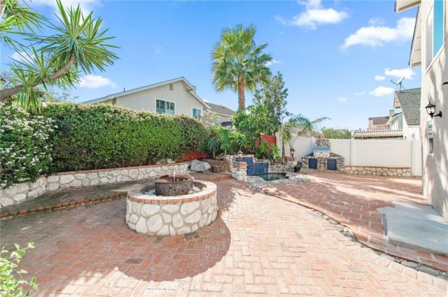 26182 Vintage Woods, Lake Forest, CA 92630