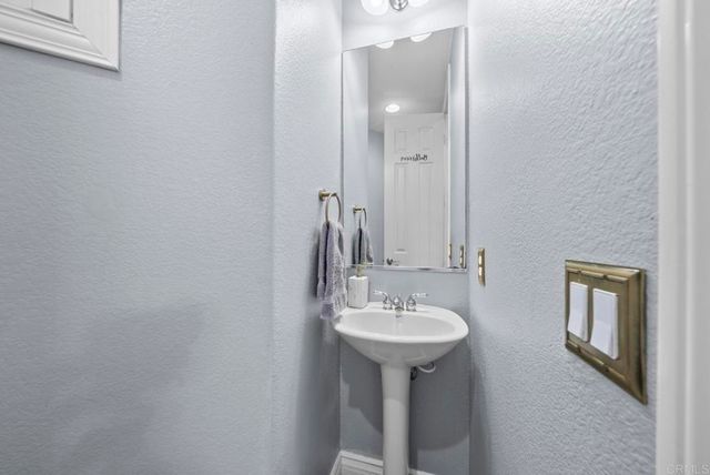 1526 Caminito Sicilia, Chula Vista, CA 91915