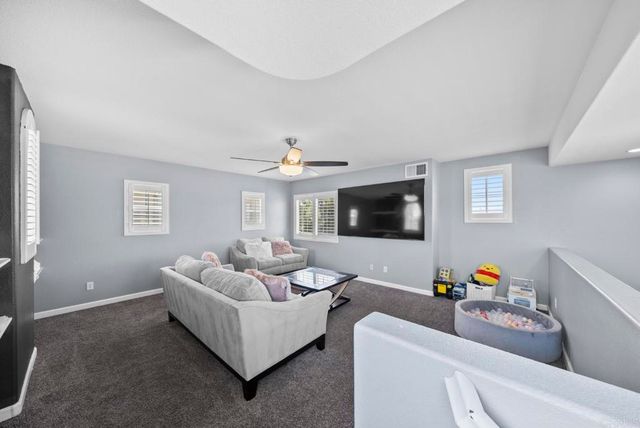 1526 Caminito Sicilia, Chula Vista, CA 91915