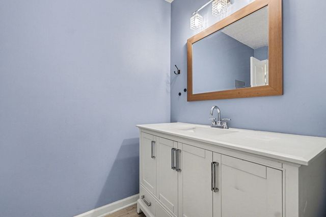 500 Paragon Mills Rd Apt N15, Nashville, TN 37211