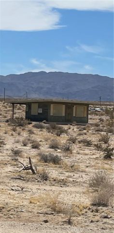 4950 Godwin, 29 Palms, CA 92277