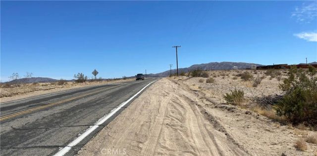 4950 Godwin, 29 Palms, CA 92277