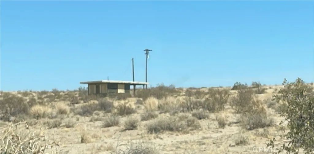 4950 Godwin, 29 Palms, CA 92277