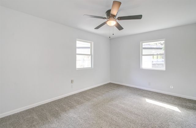 1625 W 6th Street, Irving, TX 75060