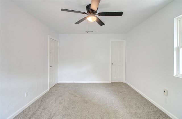 1625 W 6th Street, Irving, TX 75060
