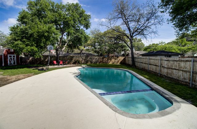 1625 W 6th Street, Irving, TX 75060