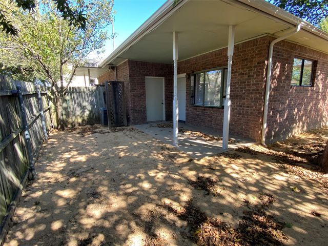 109 Misty Court, Waxahachie, TX 75165