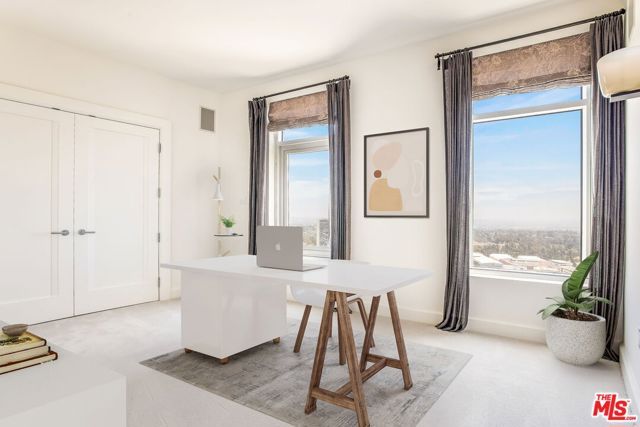 1 W Century Drive 28B, Los Angeles, CA 90067