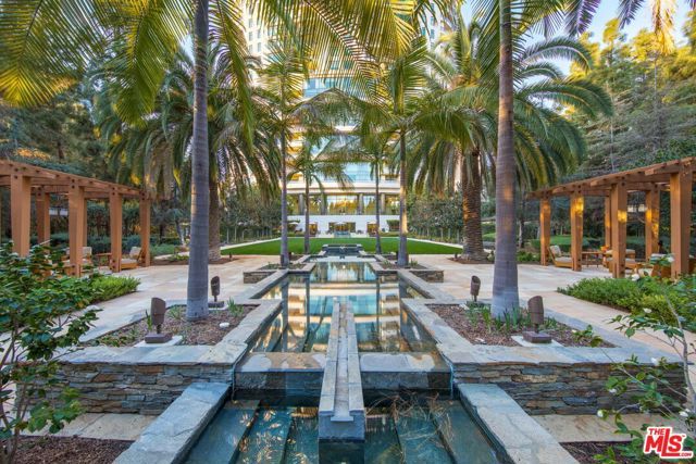 1 W Century Drive 28B, Los Angeles, CA 90067