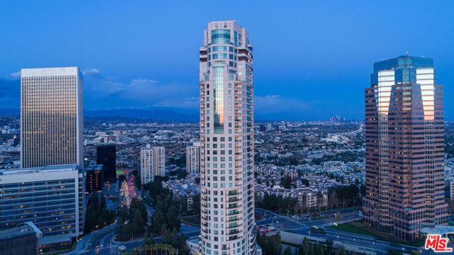 1 W Century Drive 28B, Los Angeles, CA 90067