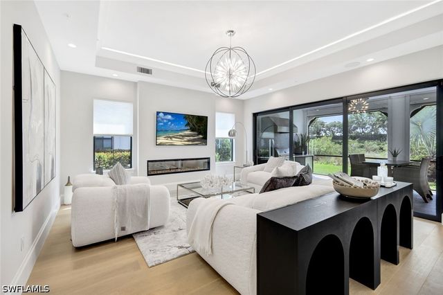 16328 Corsica WAY 101, Naples, FL 34110