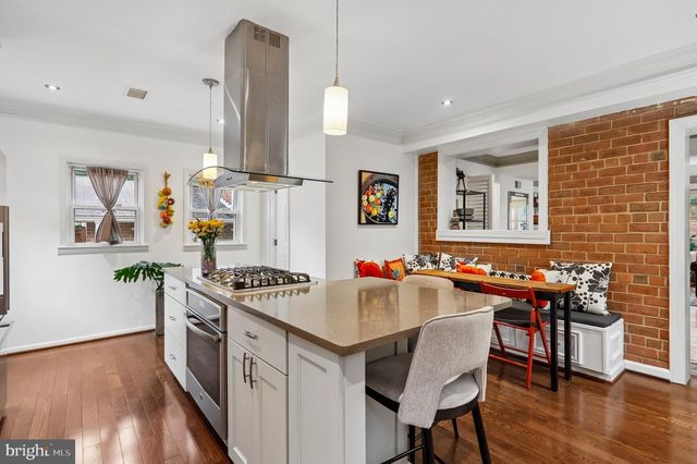 3103 WALNUT ST NE, Washington, DC 20018