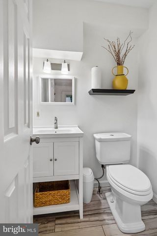 3103 WALNUT ST NE, Washington, DC 20018