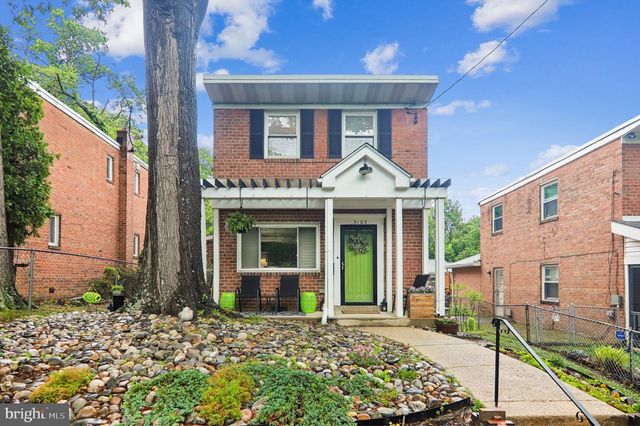 3103 WALNUT ST NE, Washington, DC 20018