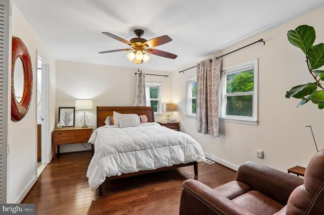 3103 WALNUT ST NE, Washington, DC 20018