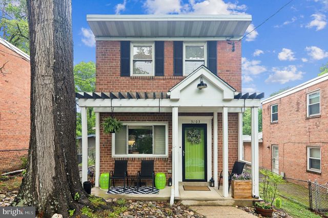 3103 WALNUT ST NE, Washington, DC 20018