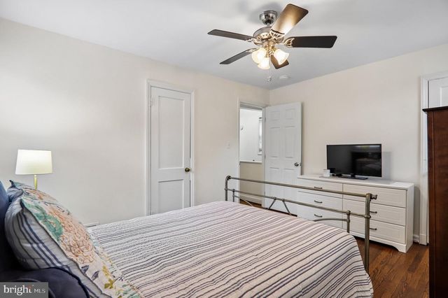 3103 WALNUT ST NE, Washington, DC 20018