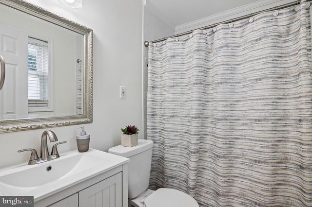 3103 WALNUT ST NE, Washington, DC 20018