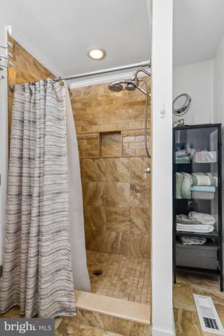 3103 WALNUT ST NE, Washington, DC 20018