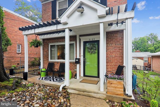3103 WALNUT ST NE, Washington, DC 20018